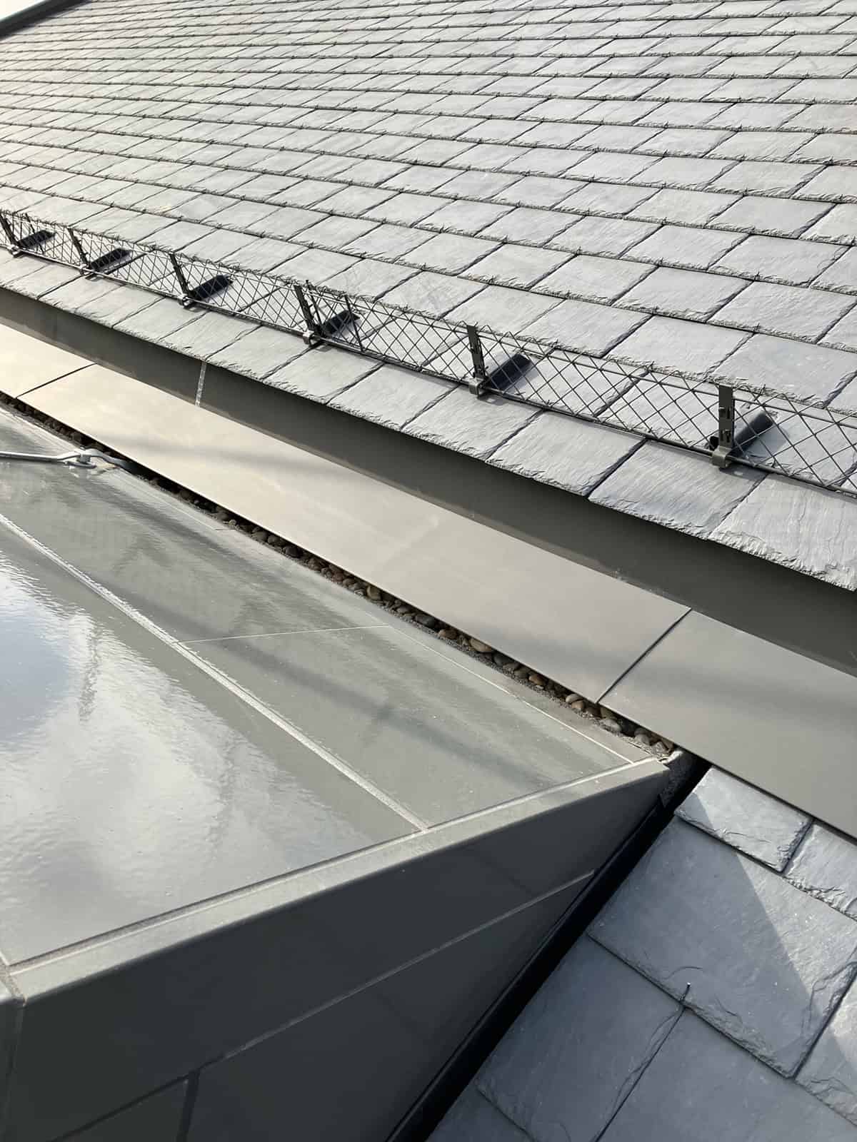 Lucent W1, Piccadilly Circus
